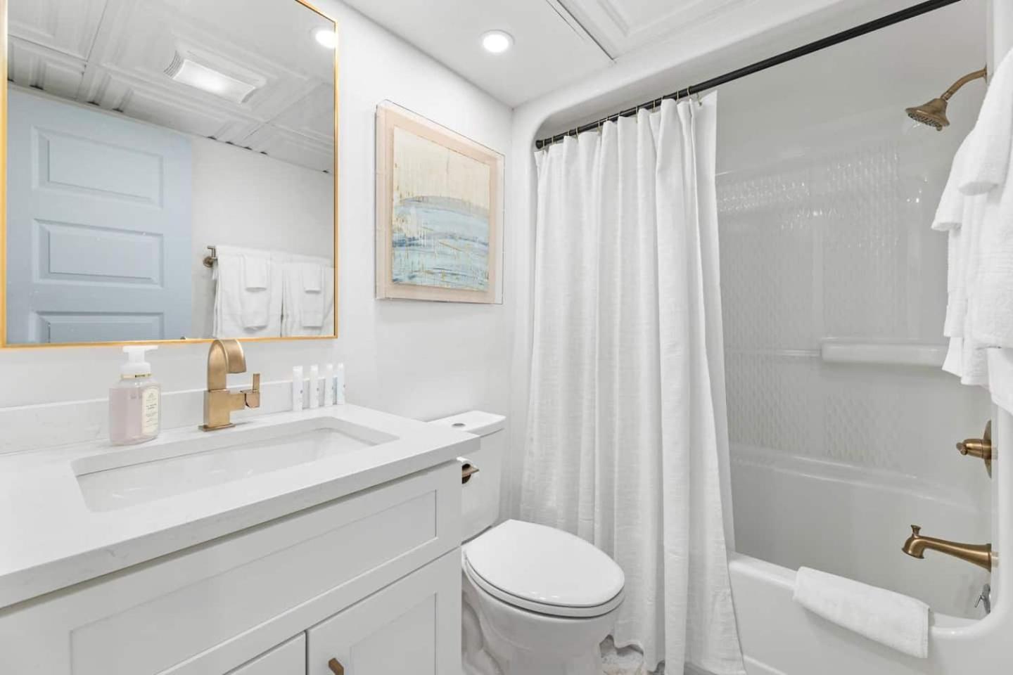 Apartamento Luxury Ocean Front By Barefoot Landing Myrtle Beach Exterior foto