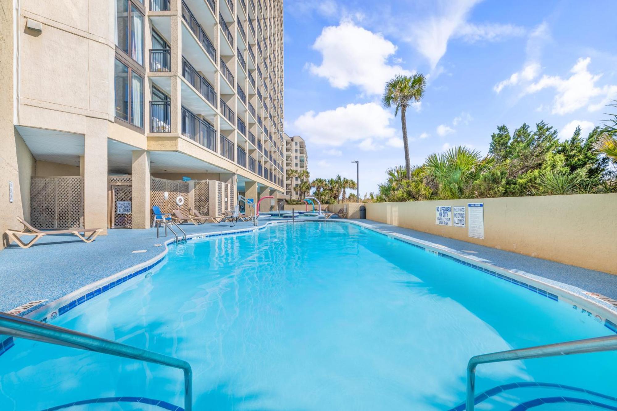 Apartamento Luxury Ocean Front By Barefoot Landing Myrtle Beach Exterior foto